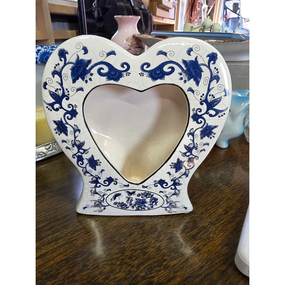Blue White Ceramic Heart Picture Frame Chinoiserie Floral Crackle Glaze 6 Inch